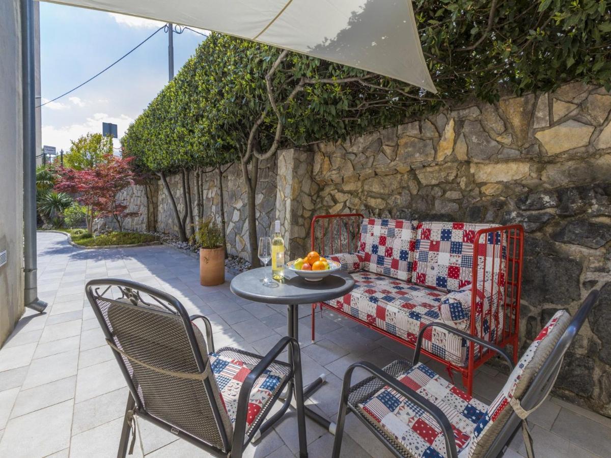 Apartments Rabbit Crikvenica Exterior photo